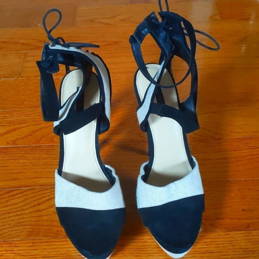 Rachel Zoe platform sandal size 10